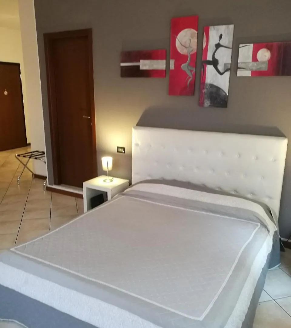 Residenza Ugo Bassi Apartment Bologna Italy
